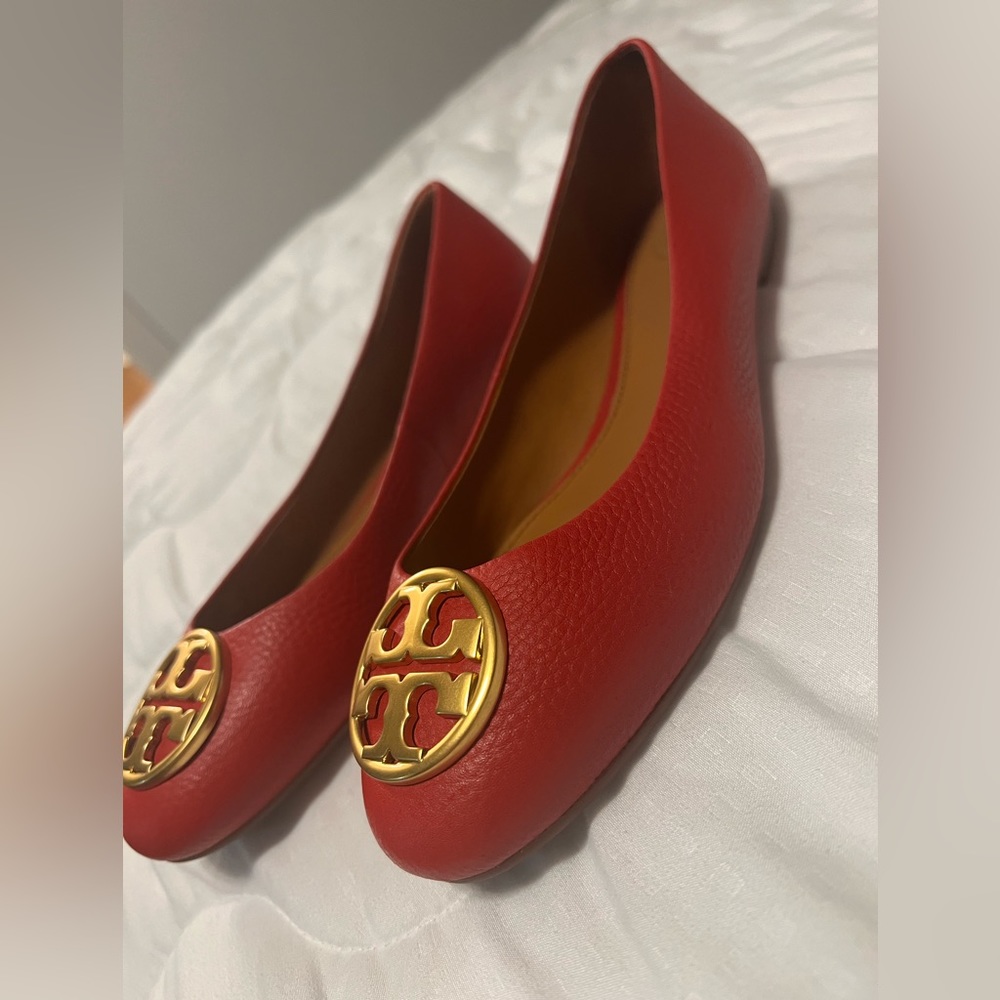 Tory Burch Chelsea Ballet flat tumbled leather size 6.5